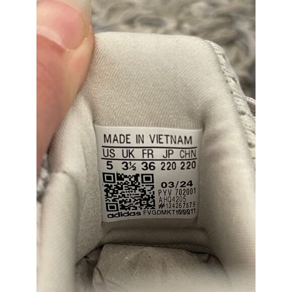 NIB adidas(WMNS) UltraBoost 1.0 'Double Grey' Size 5 - Picture 5 of 8